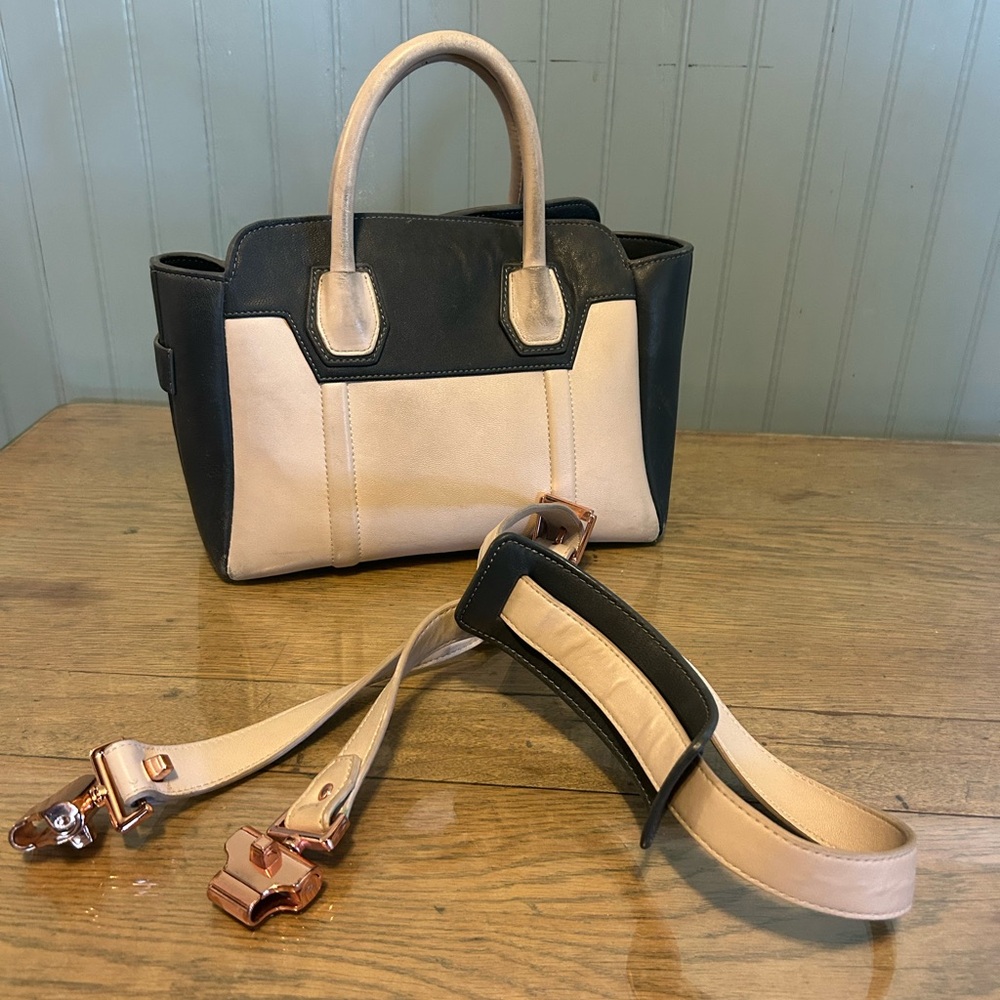 Emm Kuo Handbag